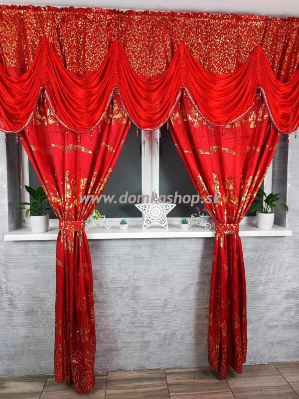 Luxusný záves ŠEHEREZÁDA - 300 x 250 cm - červený so zlatým vzorom