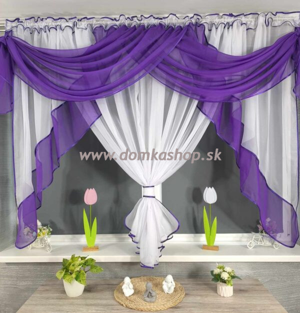 Hotová záclona DANIA 400 x 150 cm  - tmavá fialová