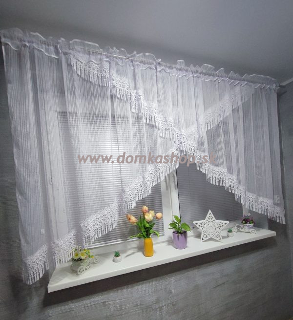 Hotová krajková záclona ROMANA s pásikmi 400 x 150 cm - Image 2