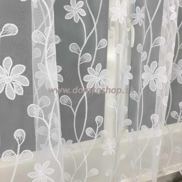 Krátka vyšívaná záclona IVANA – 400 x 150 cm – VZOR 7046 - Image 3