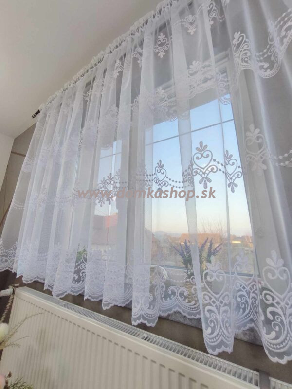 Krátka vyšívaná záclona IVANA – 400 x 150 cm – VZOR 7100 - Image 2